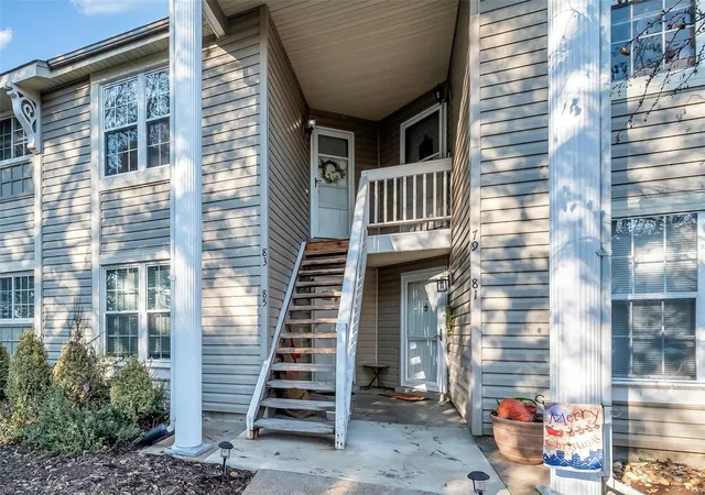 Photo 3 of Condo for sale at 83 Sugar Glen Ct #5, Saint Peters, MO 63376 | MLS# 24075268 | Listing updated on 2025-03-17