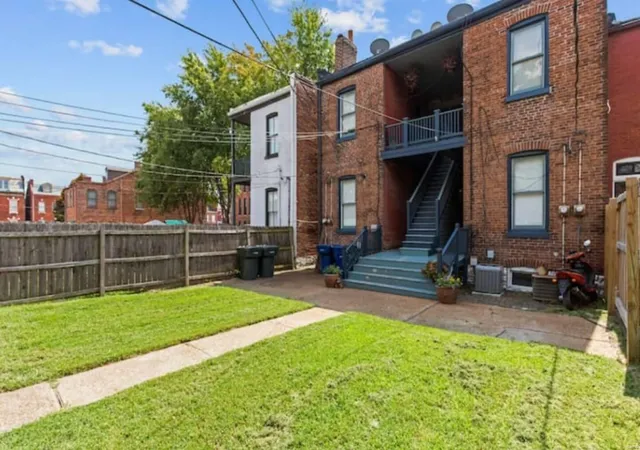 Photo 2 of Multi family home for sale at 1215 Allen Market Ln, Saint Louis, MO 63104 | MLS# 24075273 | Listing updated on 2024-12-18