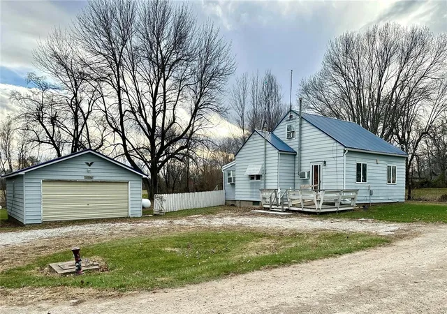 Photo 1 of Single family home for sale at 58798 Plevna Pl, Shelbyville, MO 63469 | MLS# 24075286 | Listing updated on 2025-03-05