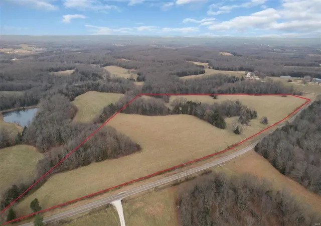 Photo 2 of Land for sale at 0 318+/  Acres, Hwy E, New Haven, MO 63068 | MLS# 24075336 | Listing updated on 2024-12-17