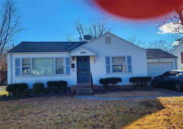 Photo 3 of Single family home for sale at 1154 Ashford Dr, Saint Louis, MO 63137 | MLS# 24075342 | Listing updated on 2025-03-07