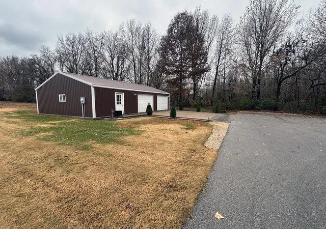 Photo 7 of Single family home for sale at 15107 Success Ln, Dexter, MO 63841 | MLS# 24075401 | Listing updated on 2024-12-11