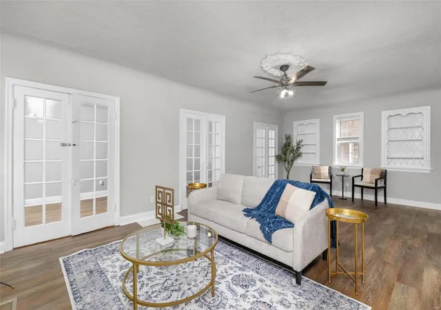 Photo 2 of Single family home for sale at 7315 Drexel Dr, Saint Louis, MO 63130 | MLS# 24075439 | Listing updated on 2024-12-18