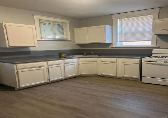 Photo 2 of Sale Pending at 7237 Normandy Pl, Saint Louis, MO 63121 | MLS# 24075469 | Listing updated on 2025-02-28