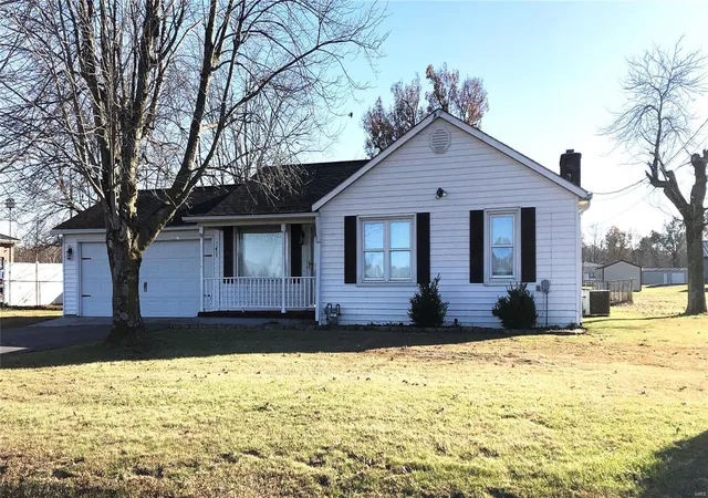 Photo 1 of Single family home for sale at 1210 N Prairie, Bloomfield, MO 63825 | MLS# 24075593 | Listing updated on 2024-12-12