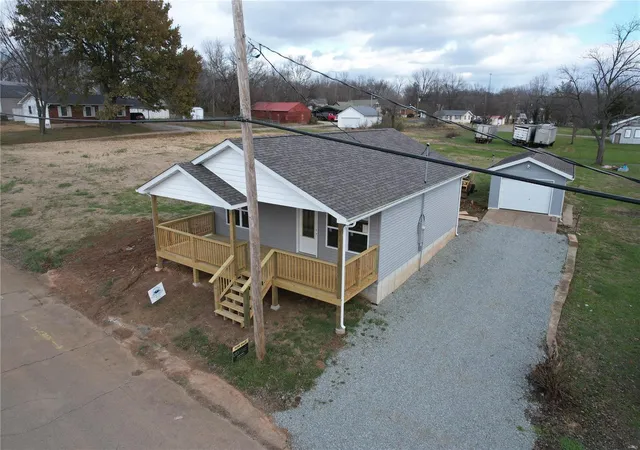 Photo 1 of Single family home for sale at 503 Villar St, Fredericktown, MO 63645 | MLS# 24075676 | Listing updated on 2024-12-12
