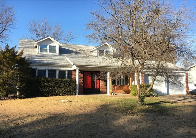 Photo 2 of Single family home for sale at 36 Michelle Ln, Saint Peters, MO 63376 | MLS# 24075763 | Listing updated on 2024-12-13