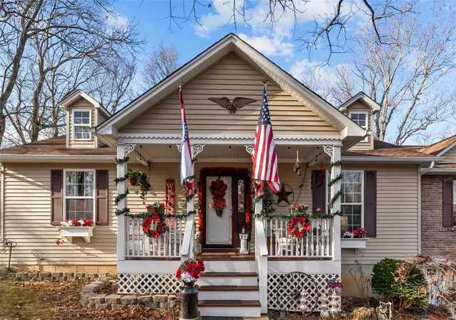Photo 3 of Single family home for sale at 3407 Wiltshire Ln, Festus, MO 63028 | MLS# 24075787 | Listing updated on 2024-12-12