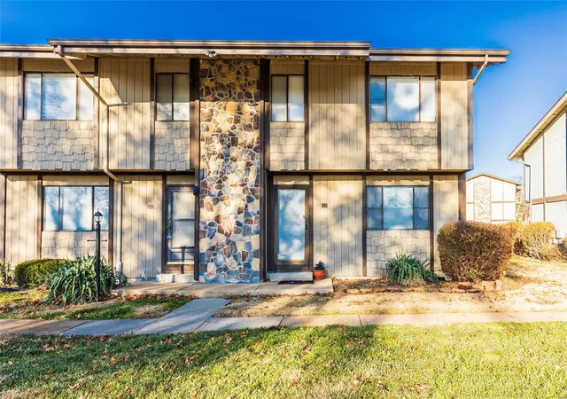 Photo 1 of Townhouse for sale at 2606 Savoy Dr #2606, Lake Saint Louis, MO 63367 | MLS# 24075803 | Listing updated on 2024-12-18