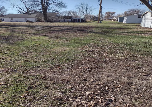 Photo 2 of Land for sale at 405 West Bland, Vandalia, MO 63382 | MLS# 24075839 | Listing updated on 2024-12-16