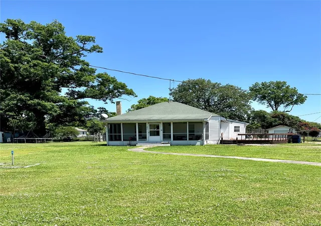 Photo 1 of Single family home for sale at 206 S Main Street, Senath, MO 63876 | MLS# 24076000 | Listing updated on 2024-12-14