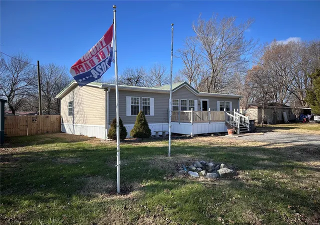 Homes for sale in Sikeston, MO | 409 Madison St, Sikeston, MO 63868 | MLS# 24076198
