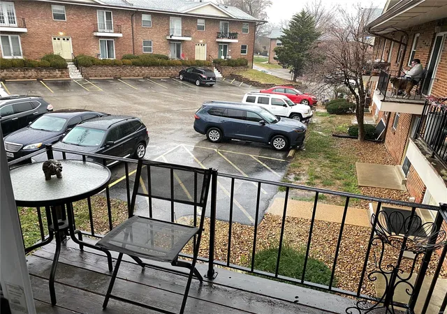Photo 2 of Condo for sale at 6966 Colonial Woods Dr #62, Saint Louis, MO 63129 | MLS# 24076220 | Listing updated on 2025-03-05
