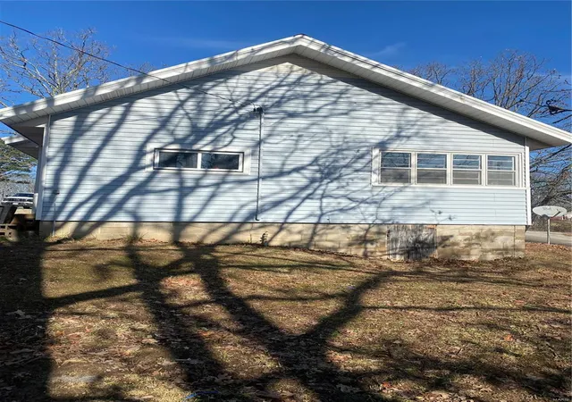 Photo 2 of Single family home for sale at 318 State Route Dd, Saint James, MO 65559 | MLS# 24076230 | Listing updated on 2024-12-16