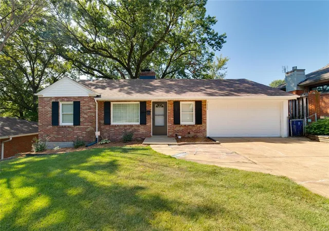 Photo 1 of Single family home for sale at 7112 Willow Wood Dr, Saint Louis, MO 63121 | MLS# 24076235 | Listing updated on 2024-12-18
