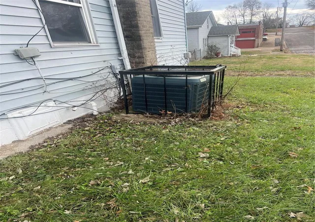 Photo 3 of Single family home for sale at 7188 Theodore Ave, Saint Louis, MO 63136 | MLS# 24076245 | Listing updated on 2024-12-16