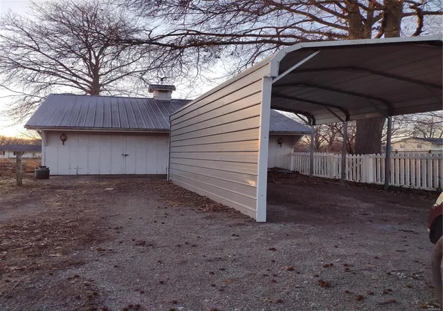 Photo 4 of Single family home for sale at 103 N Cherry, Middletown, MO 63359 | MLS# 24076253 | Listing updated on 2025-03-28