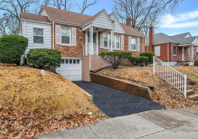 Photo 1 of Single family home for sale at 9010 Pallardy, Saint Louis, MO 63114 | MLS# 24076416 | Listing updated on 2024-12-17