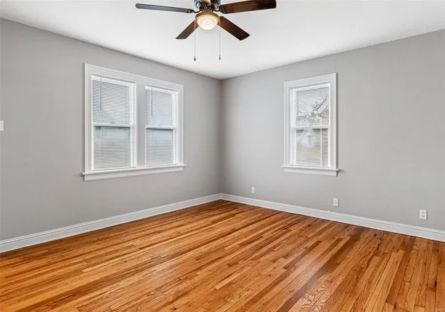 Photo 4 of Single family home for sale at 302 7th Avenue, Crystal City, MO 63019 | MLS# 24076502 | Listing updated on 2024-12-17