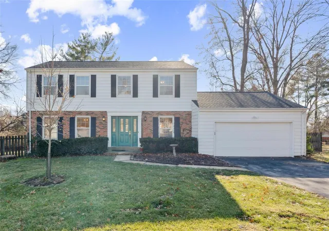 Photo 1 of Single family home for sale at 1116 Saint Croix Ct, Saint Louis, MO 63122 | MLS# 24076642 | Listing updated on 2024-12-20