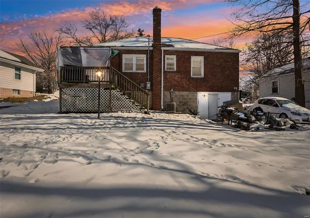 Photo 33 of Single family home for sale at 3423 Westridge Ln, Saint Ann, MO 63074 | MLS# 24076844 | Listing updated on 2025-01-18