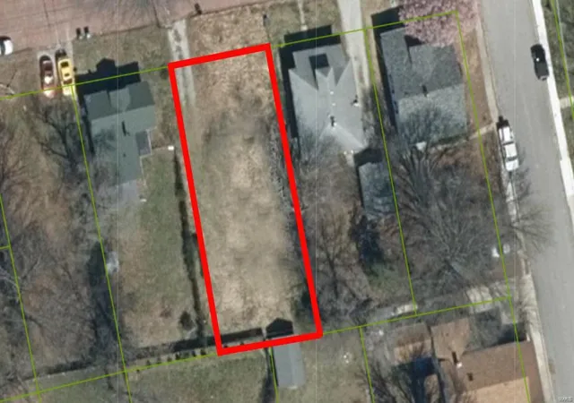 Photo 1 of Land for sale at 2621 Maxey St, Alton, IL 62002 | MLS# 24076891 | Listing updated on 2025-03-13