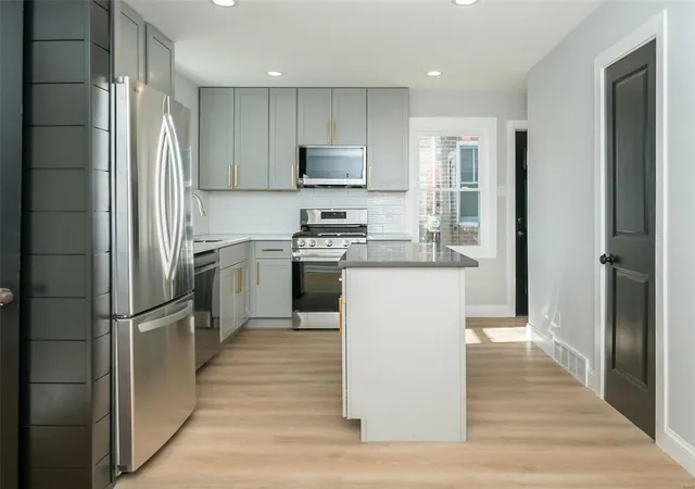 Photo 1 of Single family home for sale at 7350 Trenton Ave, Saint Louis, MO 63130 | MLS# 24076898 | Listing updated on 2024-12-20