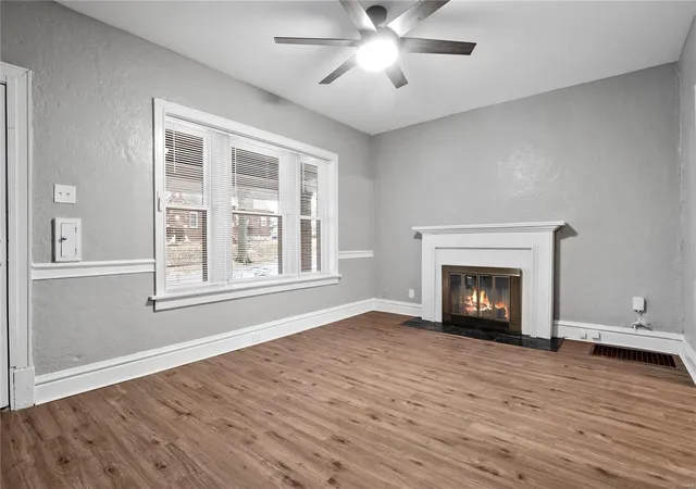 3rd image of 6825 Plymouth Ave, Saint Louis, MO 63130 | MLS# 24076993