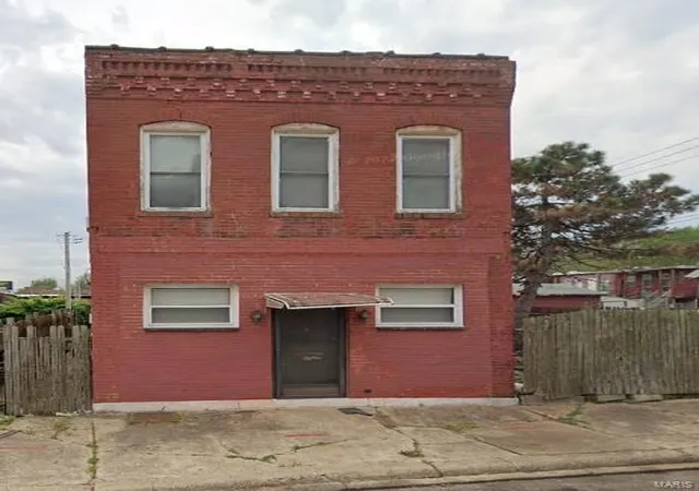 Photo 1 of Sale Pending at 110 Fillmore St, Saint Louis, MO 63111 | MLS# 24077078 | Listing updated on 2025-01-07