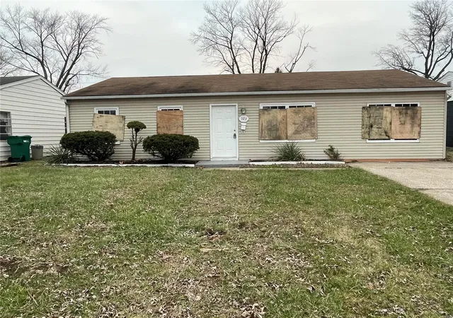 Photo 1 of Sale Pending at 523 Saint Barbara Ln, East Saint Louis, IL 62206 | MLS# 24077090 | Listing updated on 2024-12-20