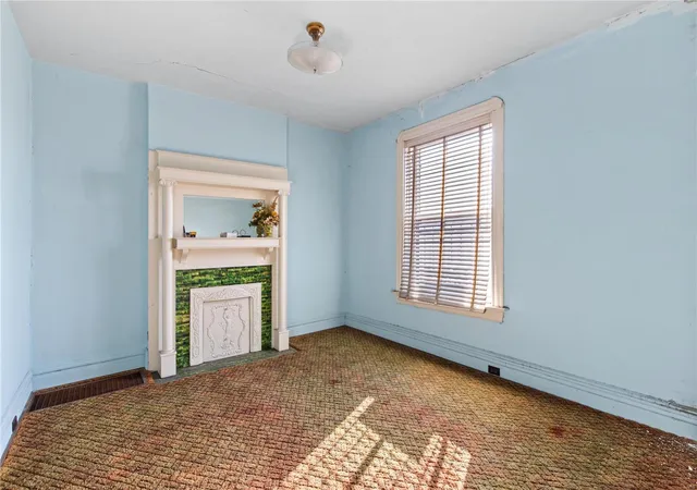 Photo 3 of Single family home for sale at 5941 Romaine Pl, Saint Louis, MO 63112 | MLS# 24077254 | Listing updated on 2024-12-23