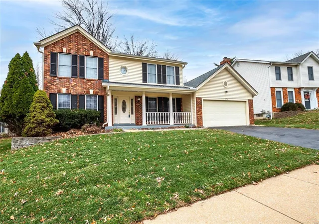 Photo 3 of Single family home for sale at 1974 Tower Bridge Terr, Saint Louis, MO 63146 | MLS# 24077358 | Listing updated on 2024-12-26