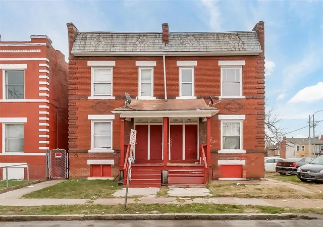 Photo 1 of Sale Pending at 1402 Granville Pl, Saint Louis, MO 63112 | MLS# 24077363 | Listing updated on 2025-03-14
