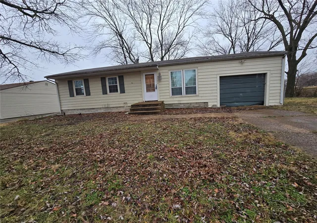 Photo 1 of Single family home for sale at 856 St Benedict, East Saint Louis, IL 62206 | MLS# 24077404 | Listing updated on 2024-12-30