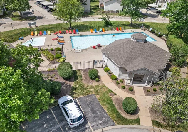 Photo 3 of Condo for sale at 808 Sugar Valley Ct #6, Saint Peters, MO 63376 | MLS# 24078421 | Listing updated on 2025-03-10