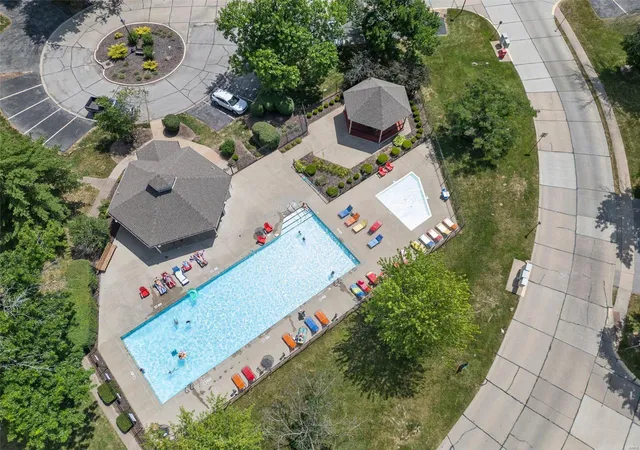 Photo 4 of Condo for sale at 808 Sugar Valley Ct #6, Saint Peters, MO 63376 | MLS# 24078421 | Listing updated on 2025-03-10