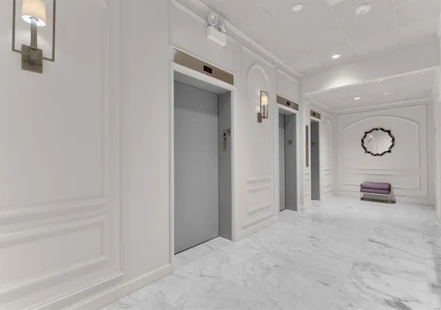 Photo 4 of Condo for sale at 200 S Brentwood Blvd #4F, Saint Louis, MO 63105 | MLS# 24078427 | Listing updated on 2024-12-26