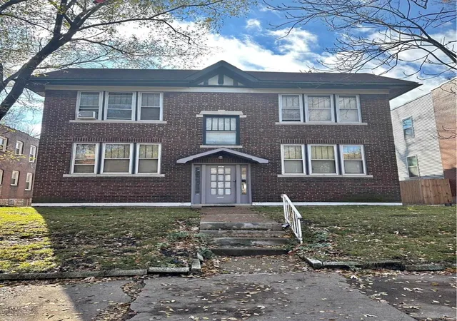 1st image of 2030 Ann Ave, Saint Louis, MO 63104 | MLS# 24078477