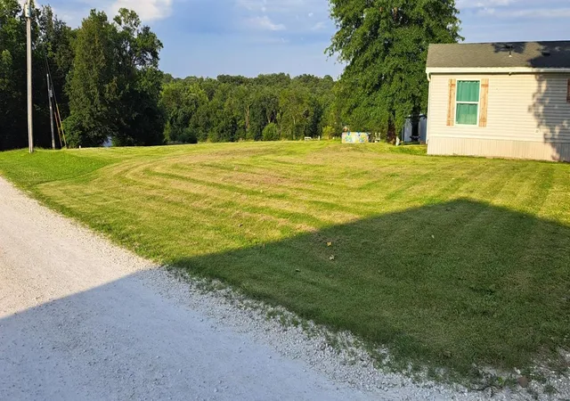 Photo 1 of Single family home for sale at 400 Trail Ridge Ct, Troy, MO 63379 | MLS# 24078550 | Listing updated on 2025-03-11