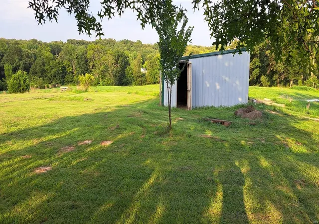 Photo 3 of Single family home for sale at 400 Trail Ridge Ct, Troy, MO 63379 | MLS# 24078550 | Listing updated on 2025-03-11