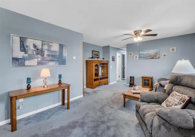 Photo 2 of Single family home for sale at 421 Lake Shore Dr, Saint Clair, MO 63077 | MLS# 24078652 | Listing updated on 2025-01-05