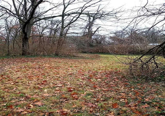 Photo 1 of Land for sale at 4050 Cranberry Ln, Saint Louis, MO 63121 | MLS# 24078663 | Listing updated on 2024-12-29