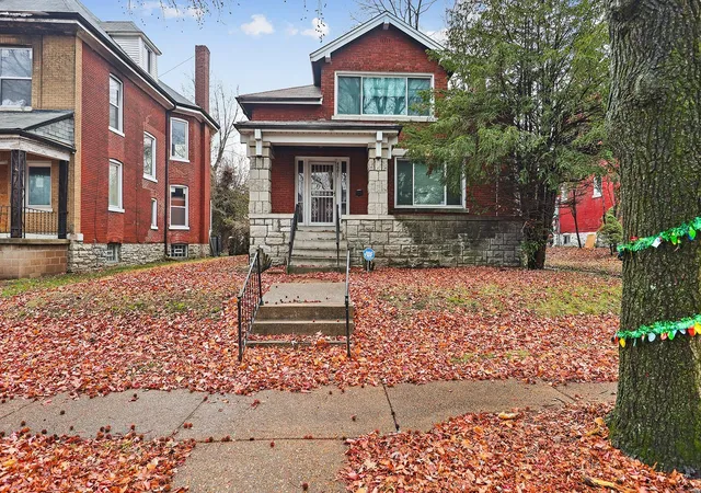 Photo 3 of Single family home for sale at 4908 Lotus Ave, Saint Louis, MO 63113 | MLS# 24078696 | Listing updated on 2024-12-29