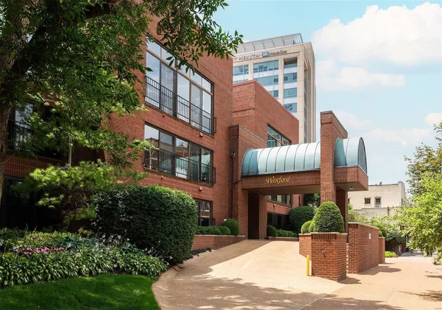 Photo 1 of Condo for sale at 4570 Laclede Ave #303, Saint Louis, MO 63108 | MLS# 24078741 | Listing updated on 2025-01-17