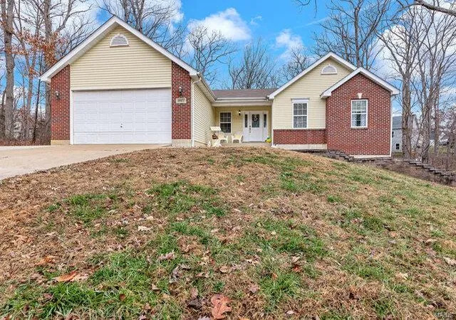 Photo 1 of Single family home for sale at 10477 Walnut Ln, Foristell, MO 63348 | MLS# 24078882 | Listing updated on 2025-01-05