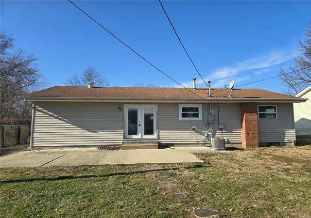 Photo 3 of Single family home for sale at 7705 Redbird Lane, Godfrey, IL 62035 | MLS# 24078907 | Listing updated on 2025-03-06