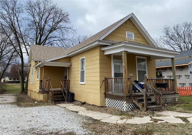 Photo 6 of Single family home for sale at 705 N Clark St, Mexico, MO 65265 | MLS# 24079010 | Listing updated on 2024-12-31