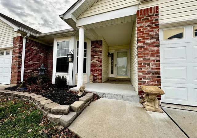 Photo 1 of Condo for sale at 26 Twelve Oaks Ct #7B, Saint Peters, MO 63376 | MLS# 24079011 | Listing updated on 2025-03-02