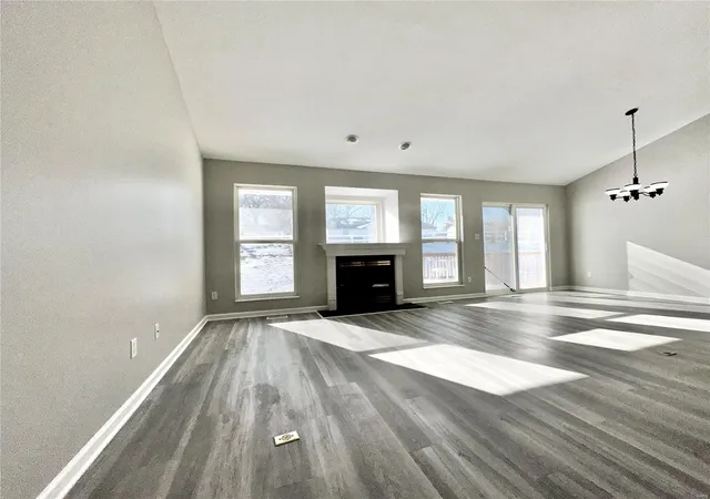 Photo 2 of Condo for sale at 26 Twelve Oaks Ct #7B, Saint Peters, MO 63376 | MLS# 24079011 | Listing updated on 2025-03-02