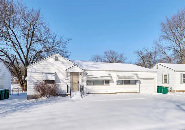 Photo 2 of Sale Pending at (Undisclosed), Saint Louis, MO 63137 | MLS# 25000043 | Listing updated on 2025-03-18